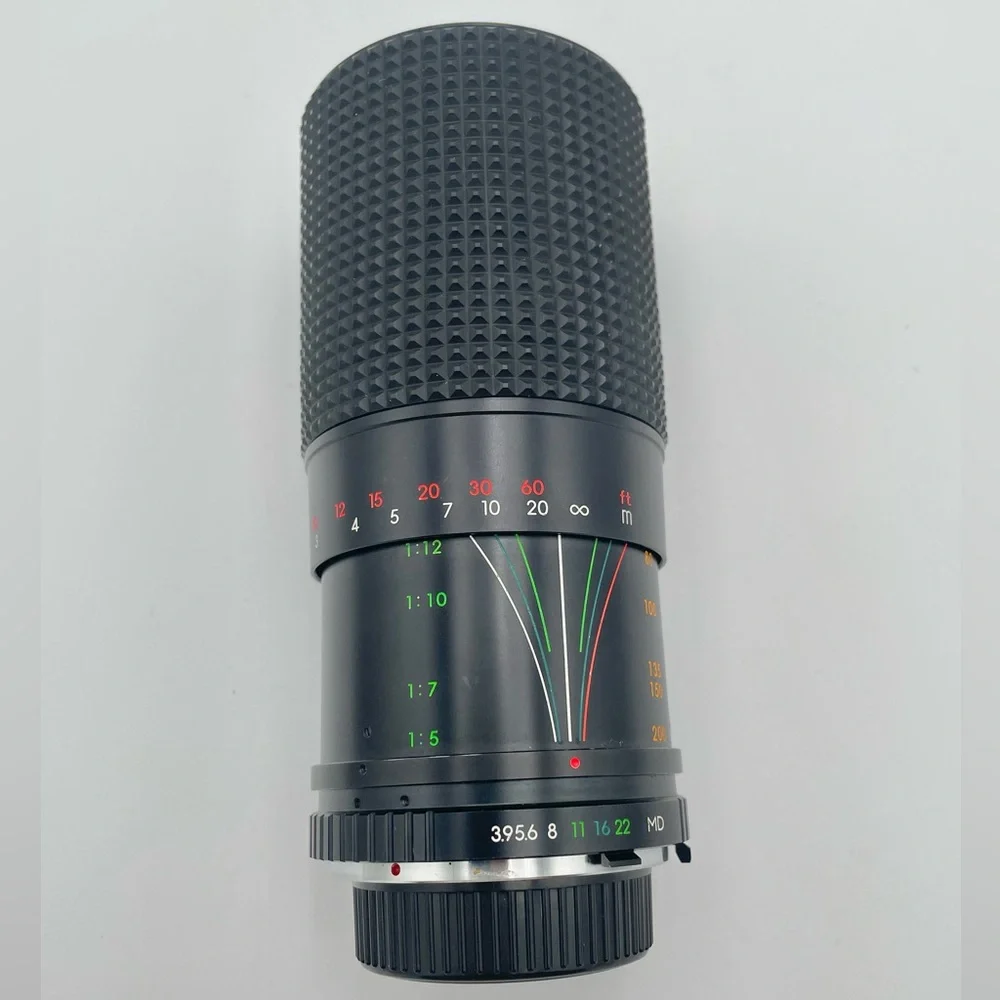 Craig Optics McAuto Zoom 80mm-200mm 1:3.9 f No. 8615169 Lens W/ UV Haze Lens Cap